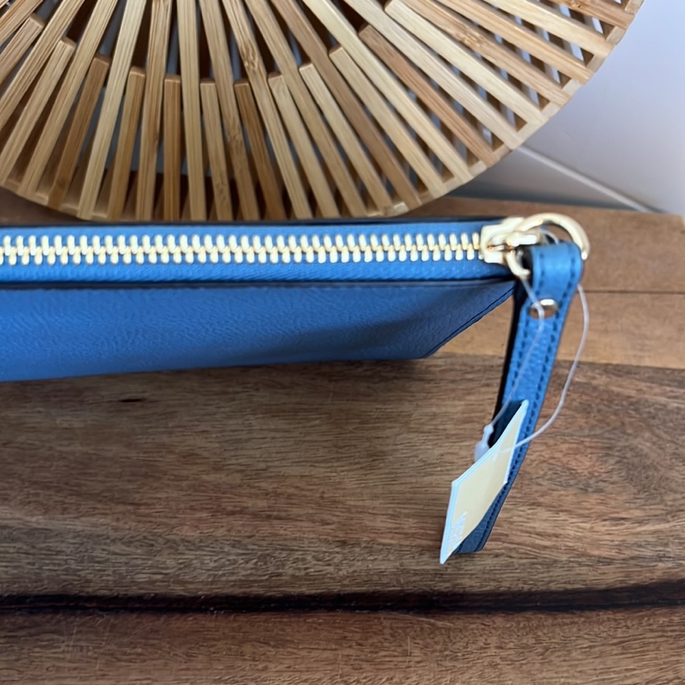 Michael Kors Jet Set Travel Clutch - Picture 12 of 17